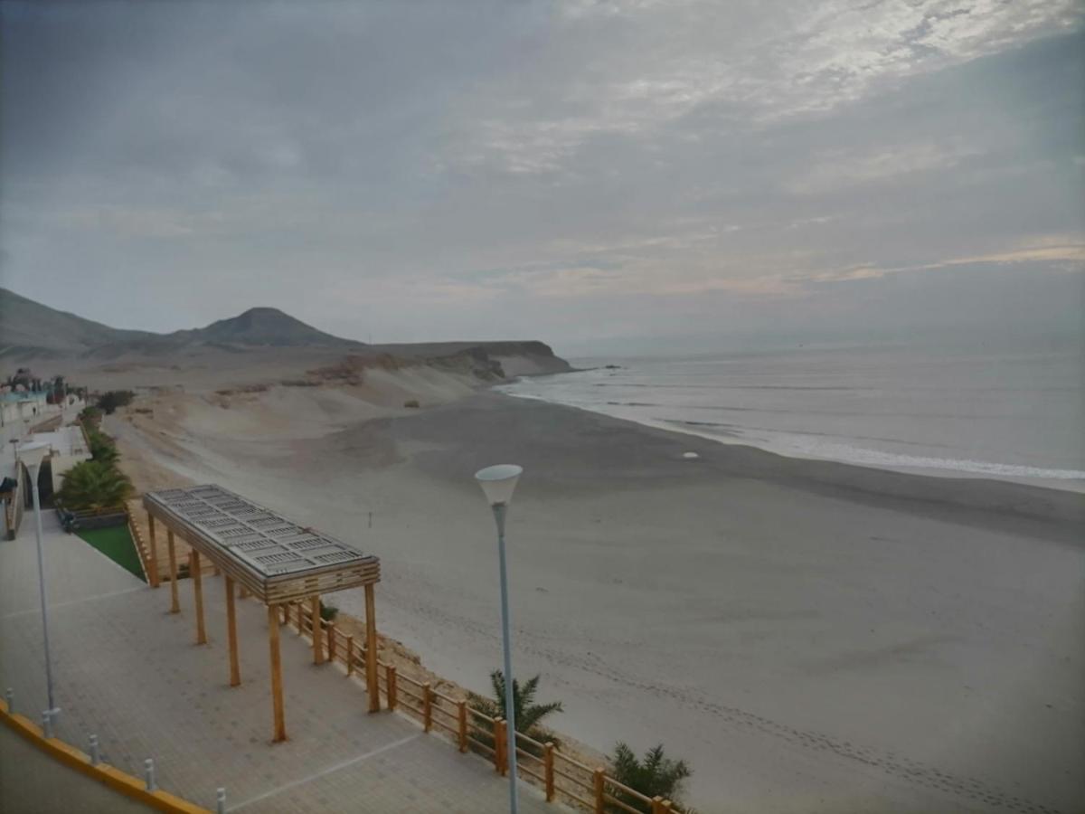 Hospedaje Restaurante El Hombre Puerto Chicama Εξωτερικό φωτογραφία